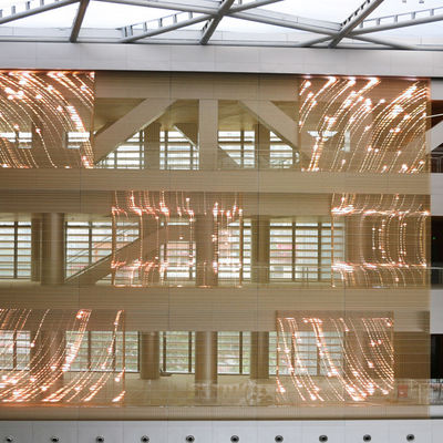 Intelligenter transparenter kreativer LED-Bildschirm P15.6 mit RoHS FCC bestätigt